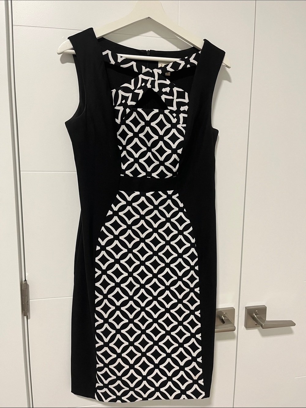 Laura Black & White Geometric Midi Sheath Dress